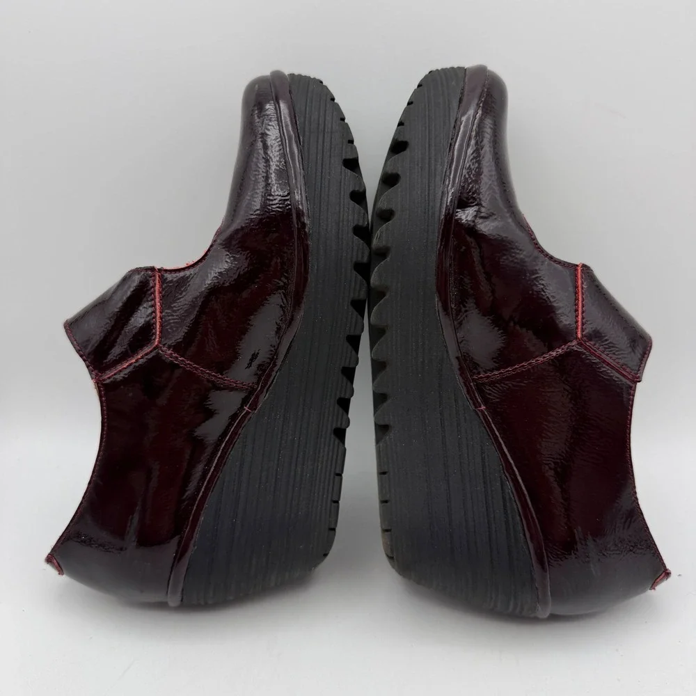 Fly London Wedge Pumps Women EU 37 US 6.5-7 Burgundy Patent Leather Mary Jane